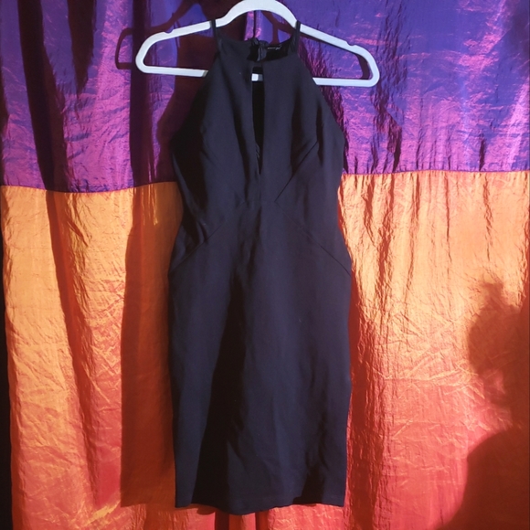 Windsor Dresses & Skirts - Windsor black keyhole collar little black dress size M